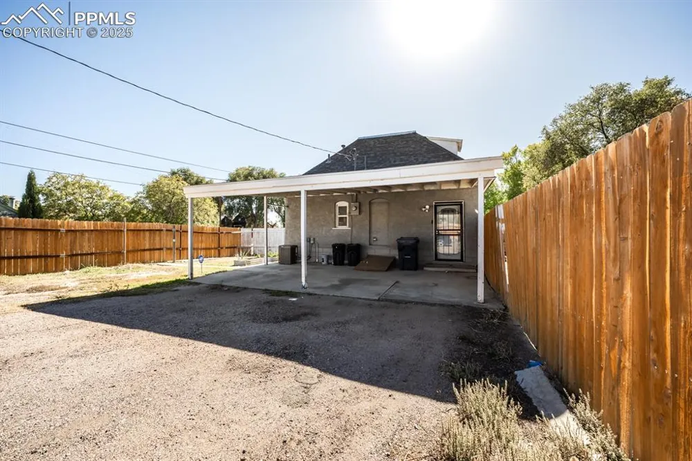 829 E 3rd Street Pueblo, CO 81001