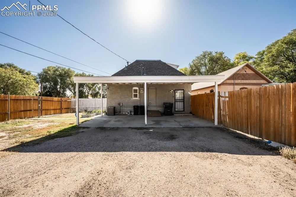 829 E 3rd Street Pueblo, CO 81001