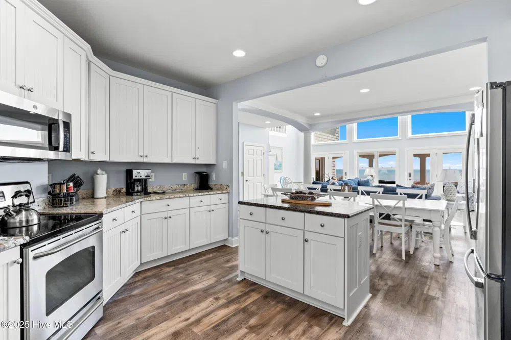 349 W First Street Ocean Isle Beach, NC 28469