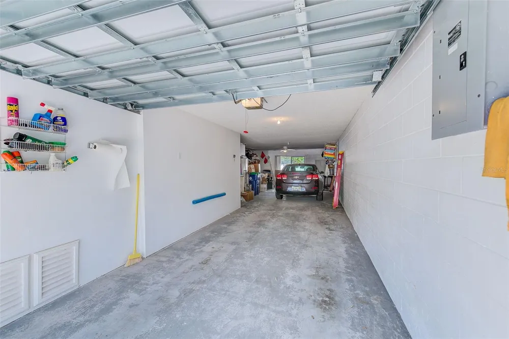 615 GARLAND CIRCLE Indian Rocks Beach, FL 33785