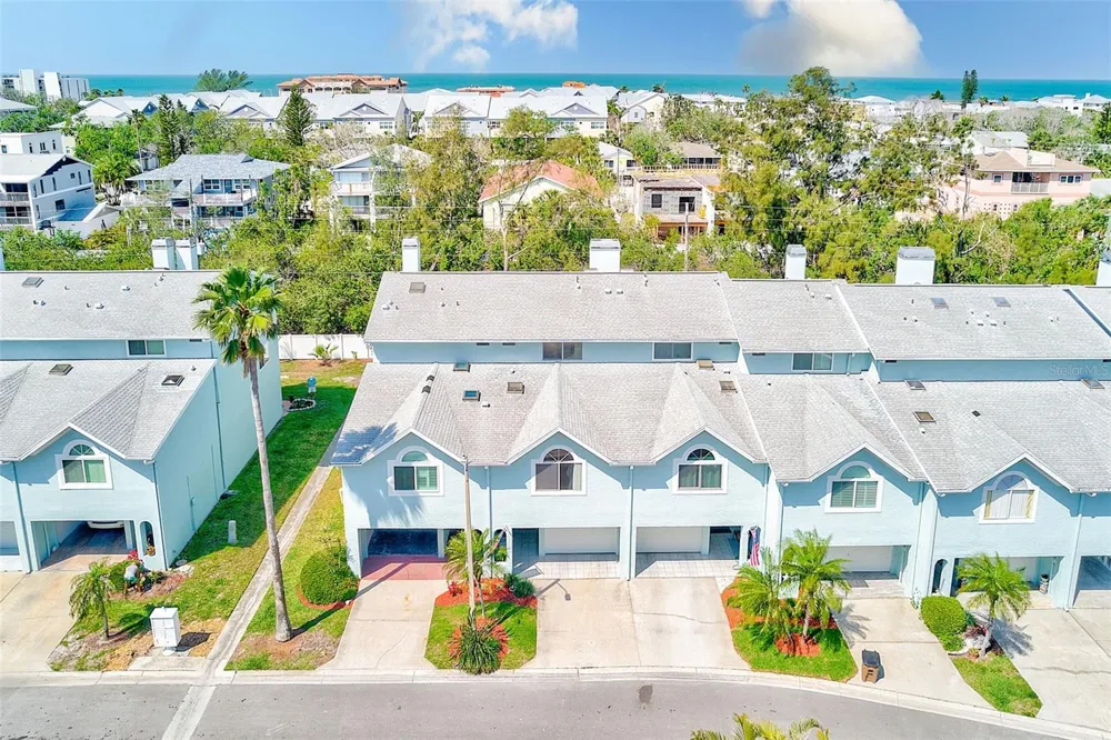 615 GARLAND CIRCLE Indian Rocks Beach, FL 33785