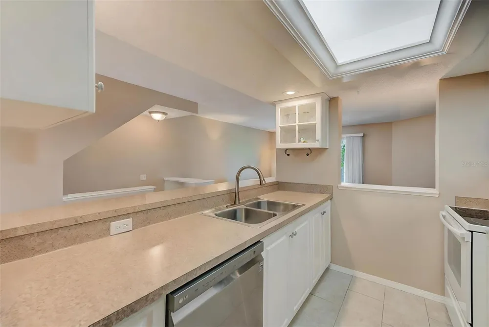 615 GARLAND CIRCLE Indian Rocks Beach, FL 33785