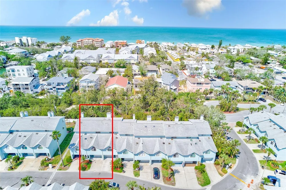 615 GARLAND CIRCLE Indian Rocks Beach, FL 33785