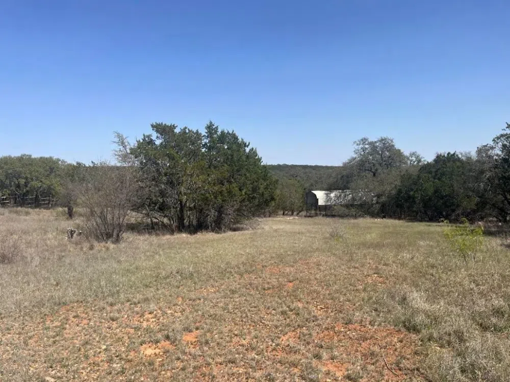 18 South Cove Spicewood, TX 78669