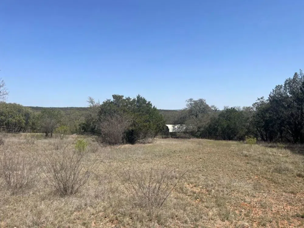 18 South Cove Spicewood, TX 78669