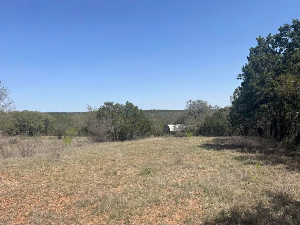 18 South Cove Spicewood, TX 78669