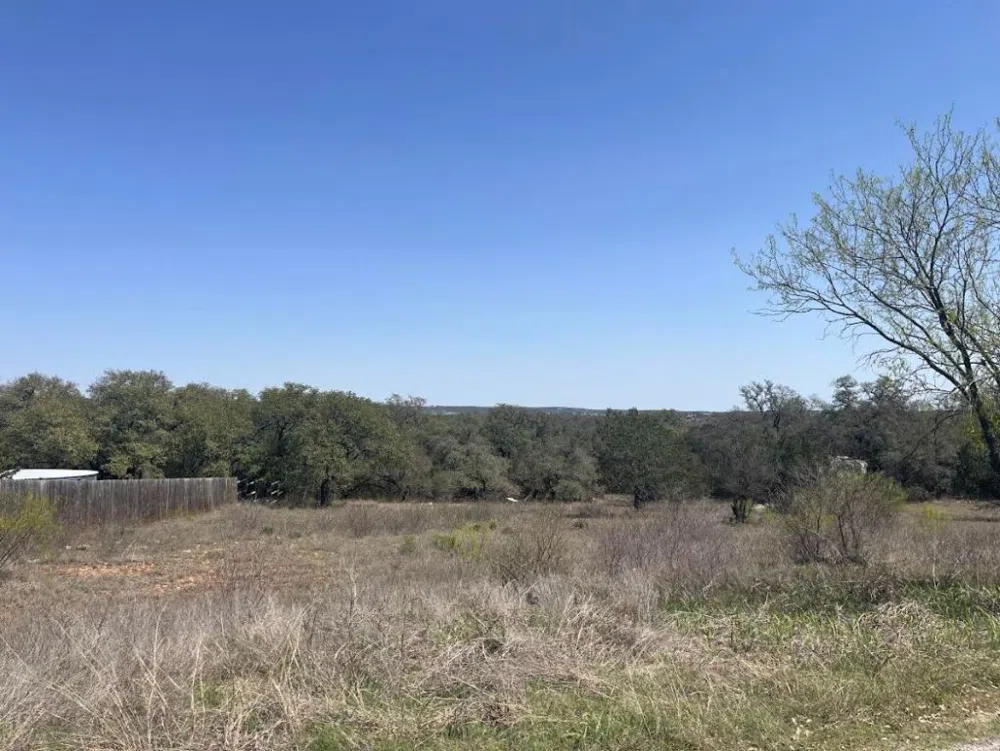 18 South Cove Spicewood, TX 78669