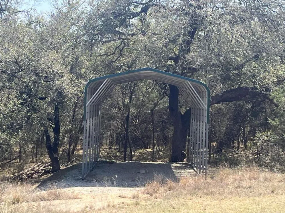 18 South Cove Spicewood, TX 78669