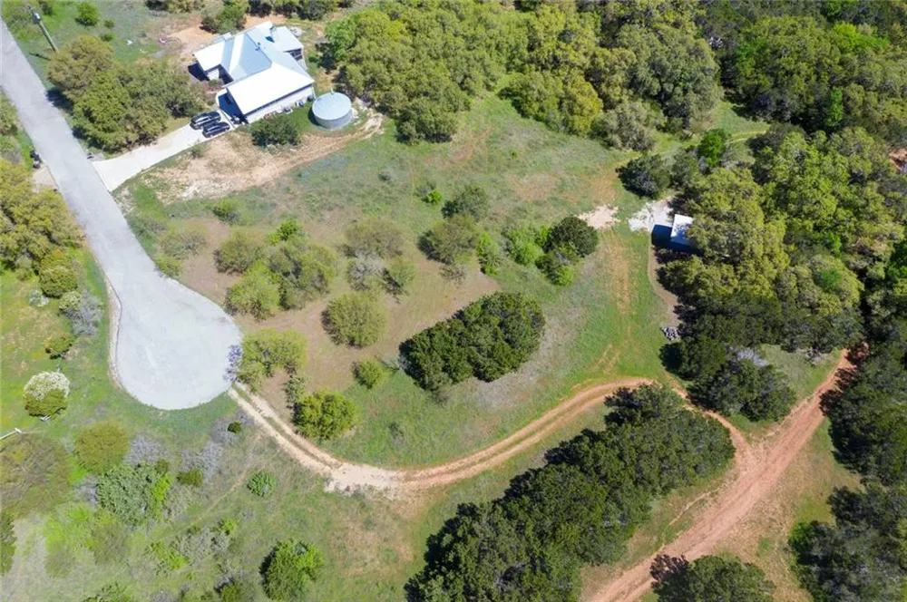 18 South Cove Spicewood, TX 78669