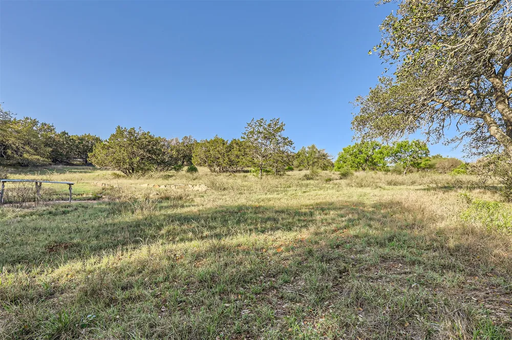 18 South Cove Spicewood, TX 78669
