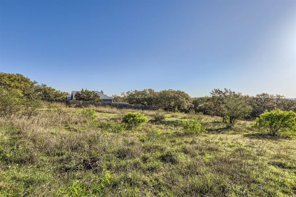18 South Cove Spicewood, TX 78669