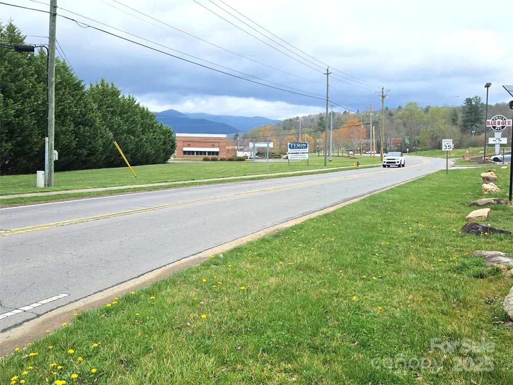 701 NC 9 Highway Black Mountain, NC 28711