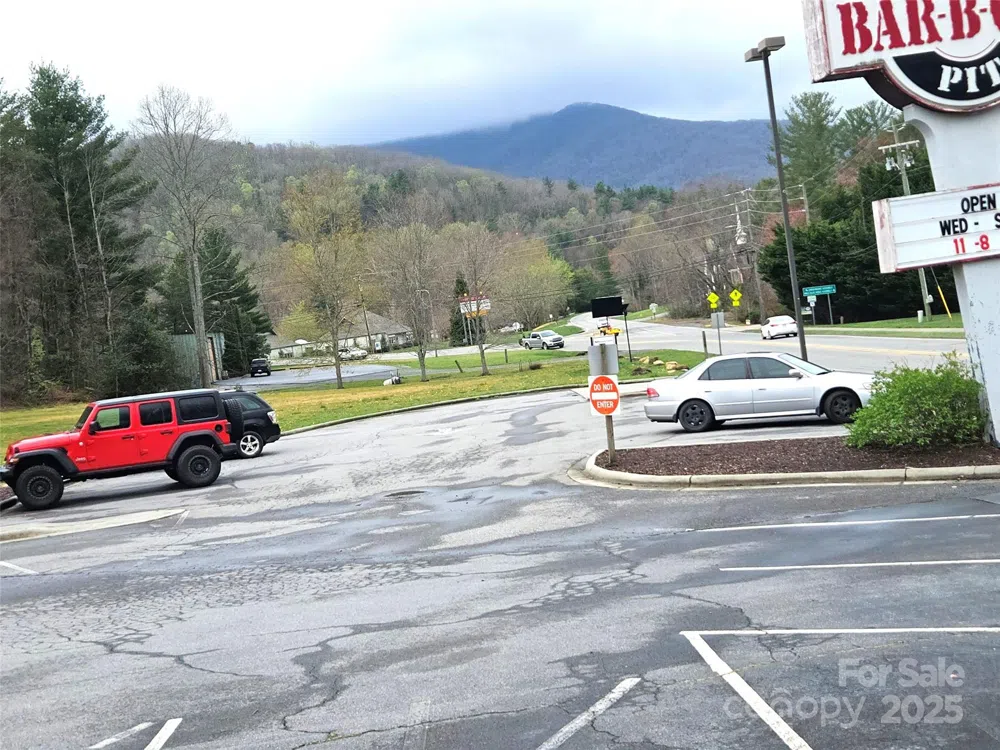 701 NC 9 Highway Black Mountain, NC 28711