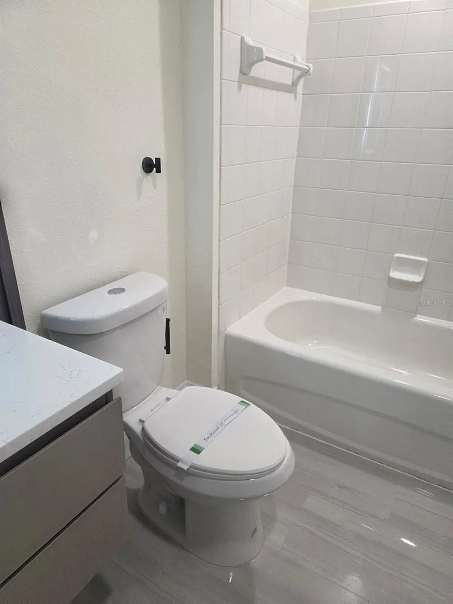 9141 LEE VISTA BOULEVARD #308 Orlando, FL 32829