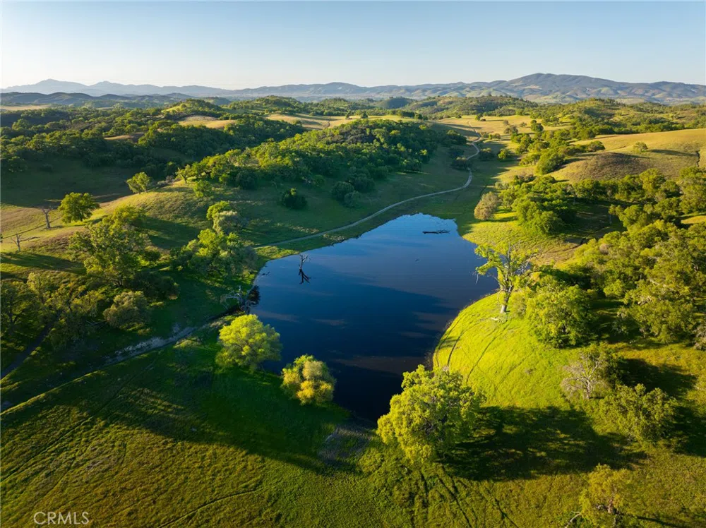 76525 Interlake Road Bradley, CA 93426
