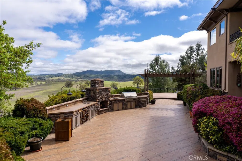 76525 Interlake Road Bradley, CA 93426