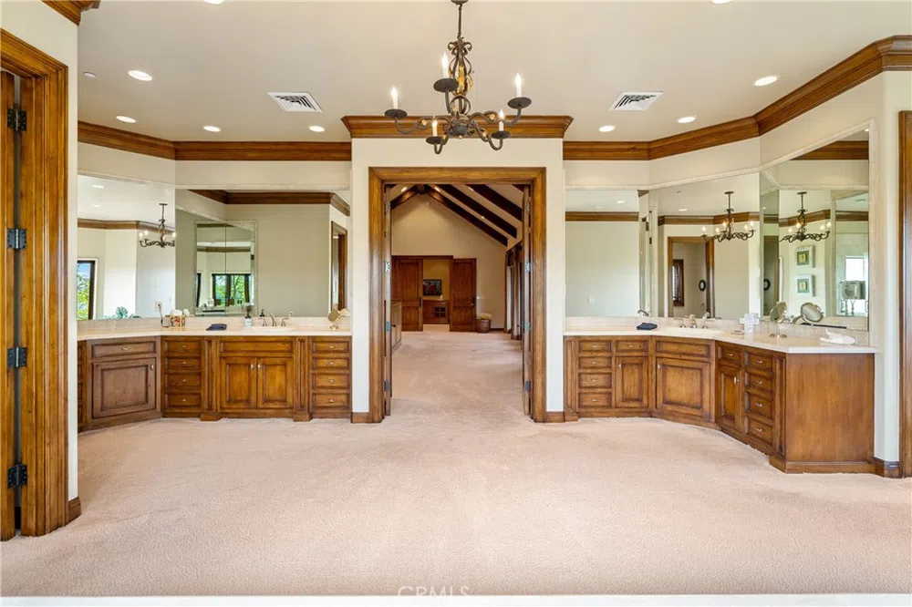 76525 Interlake Road Bradley, CA 93426