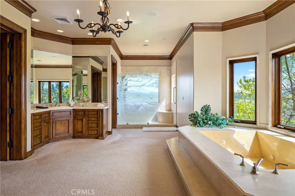 76525 Interlake Road Bradley, CA 93426