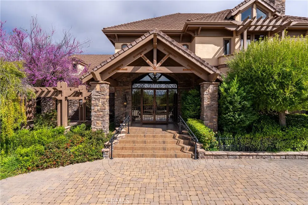 76525 Interlake Road Bradley, CA 93426