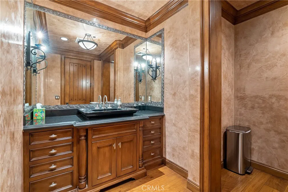 76525 Interlake Road Bradley, CA 93426
