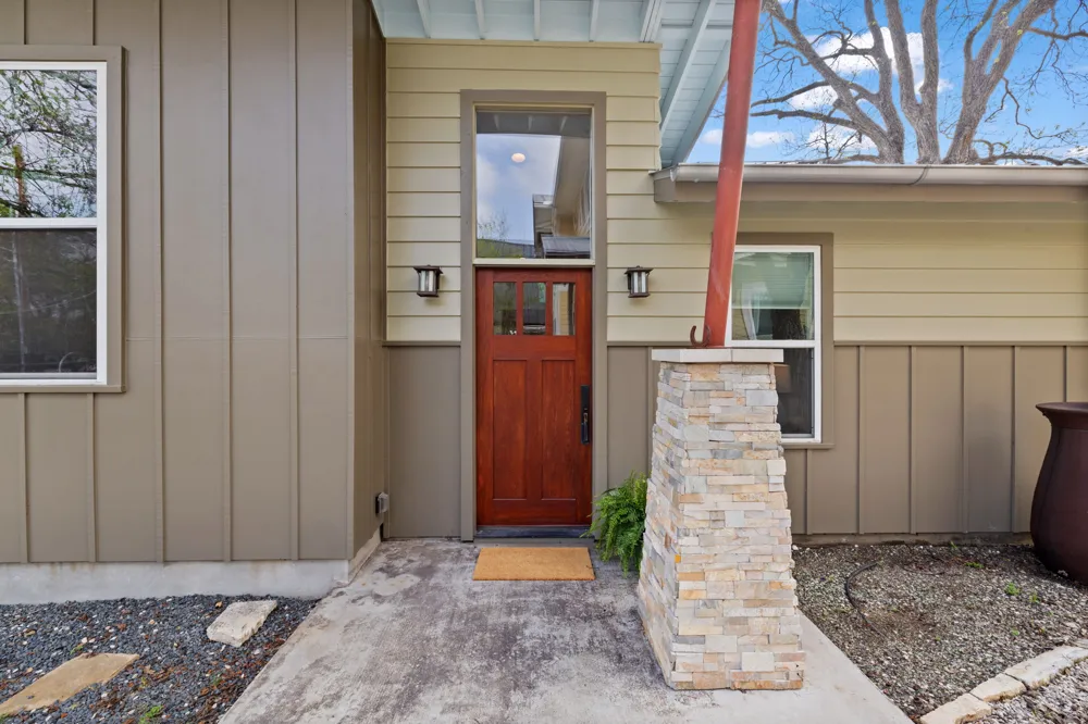2300 S 3rd Street Austin, TX 78704