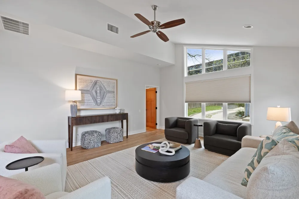2300 S 3rd Street Austin, TX 78704