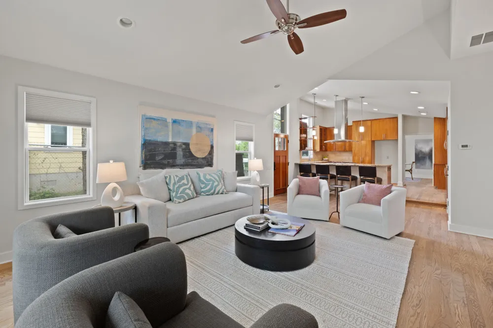 2300 S 3rd Street Austin, TX 78704