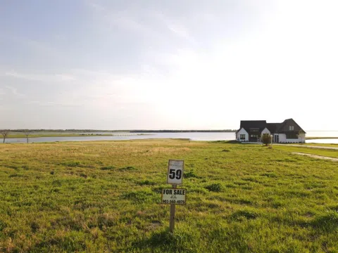 405 Sailview Court