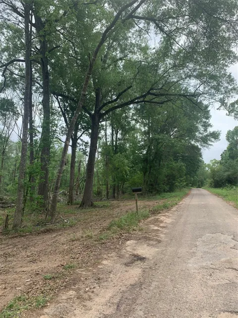 Lakewood Dr