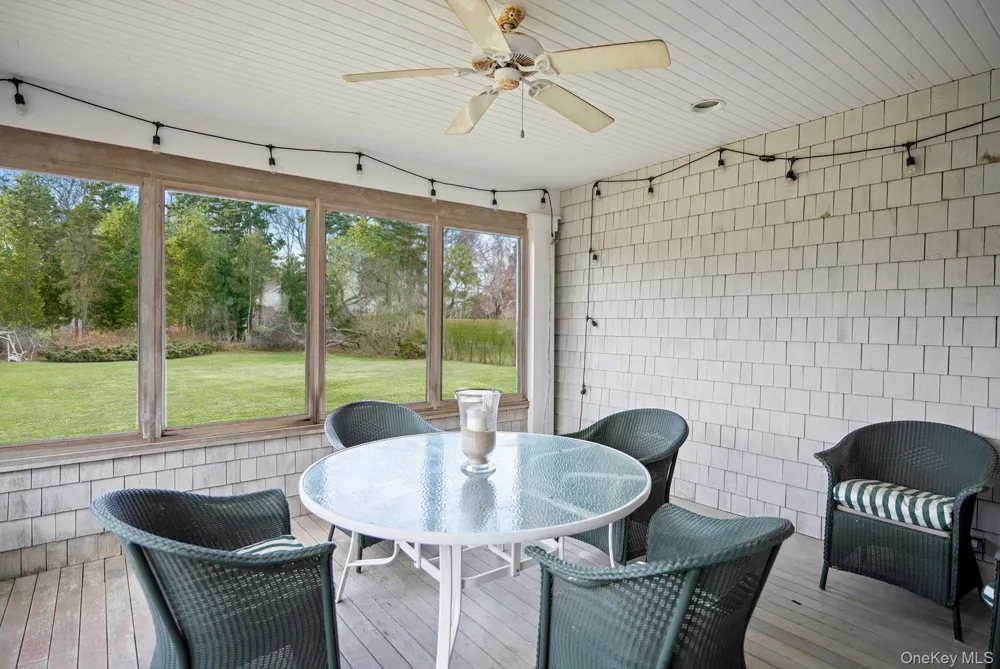 19 Quaquanantuck Lane Quogue, NY 11959