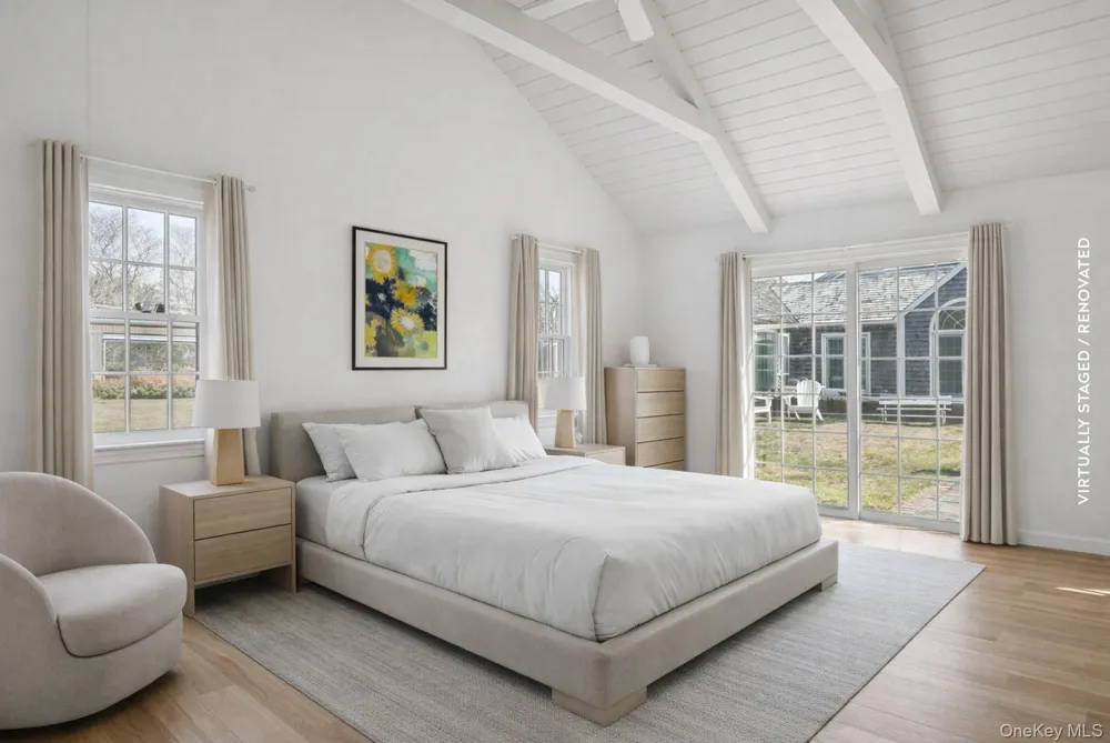 19 Quaquanantuck Lane Quogue, NY 11959