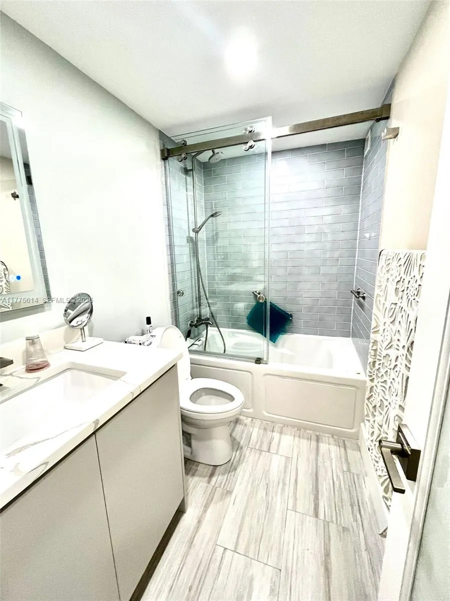 3505 S Ocean Dr #1421 Hollywood, FL 33019