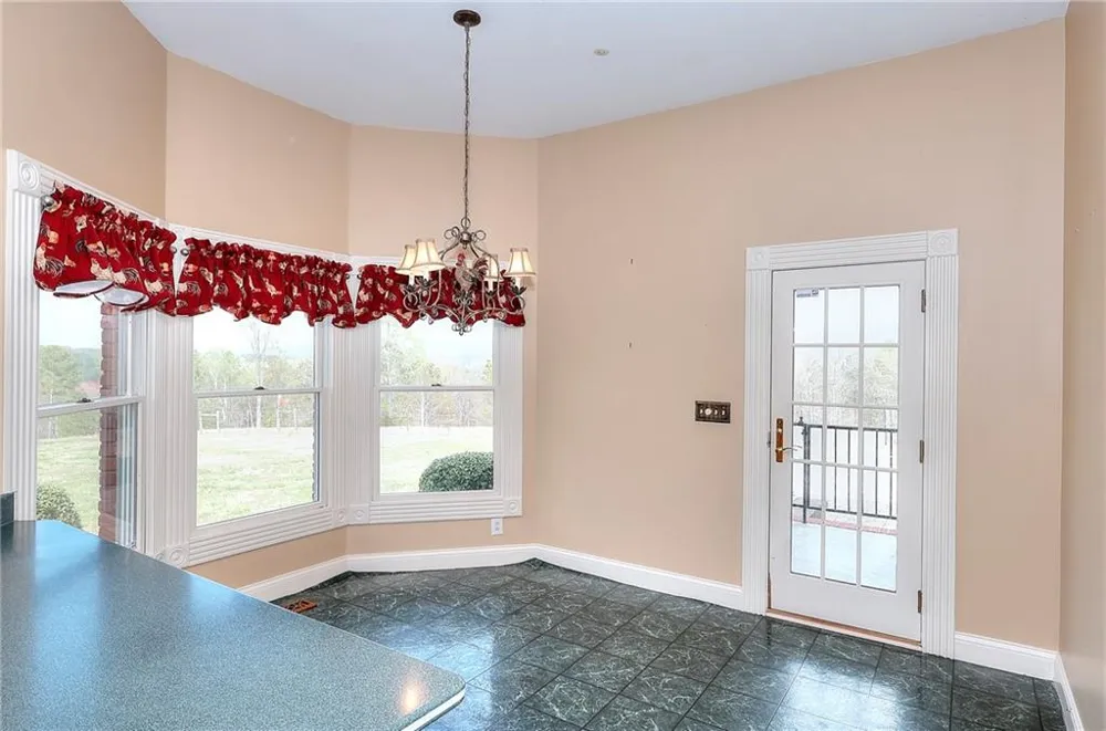 139 Harris Lane La Fayette, GA 30728