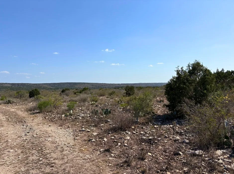 191 Leona Ranch Road Brackettville, TX 78832