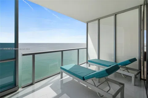 17121 Collins Ave #1703
