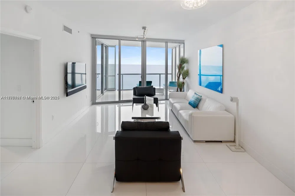 17121 Collins Ave #1703 Sunny Isles Beach, FL 33160