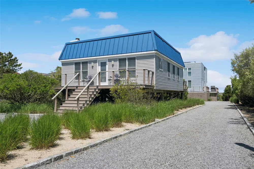 846 Dune Road Westhampton Beach, NY 11978