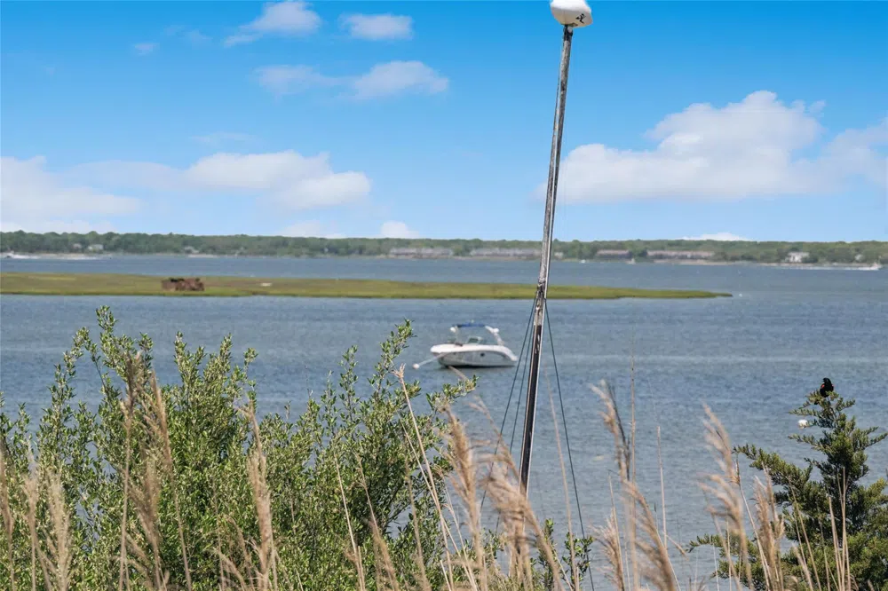 846 Dune Road Westhampton Beach, NY 11978