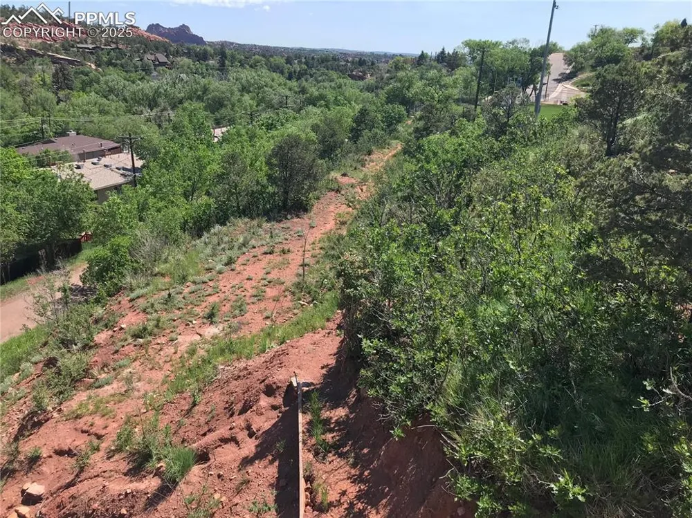 427 Bond Street Manitou Springs, CO 80829