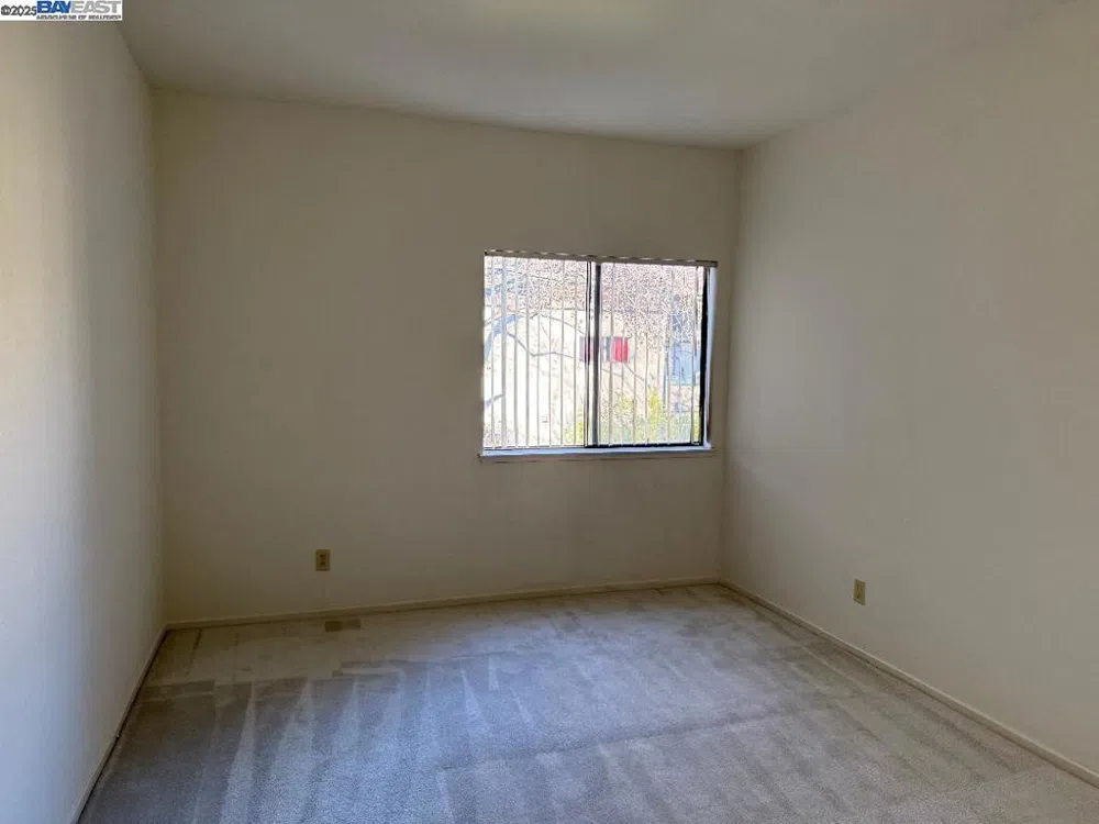 25850 Kay Ave Hayward, CA 94545