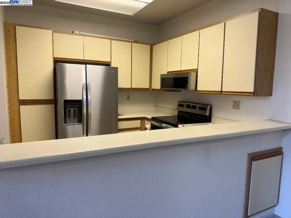 25850 Kay Ave Hayward, CA 94545