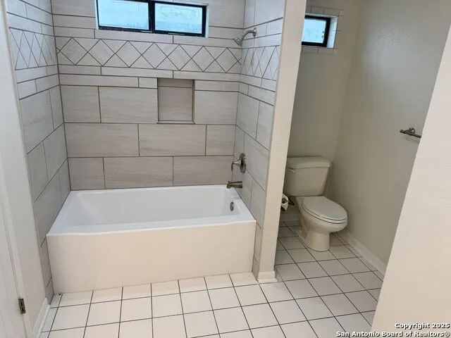 136 Lakeview Trace Three Rivers, TX 78071