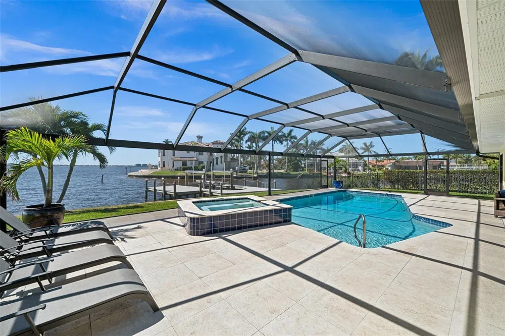 1600 EDITH ESPLANADE Cape Coral, FL 33904