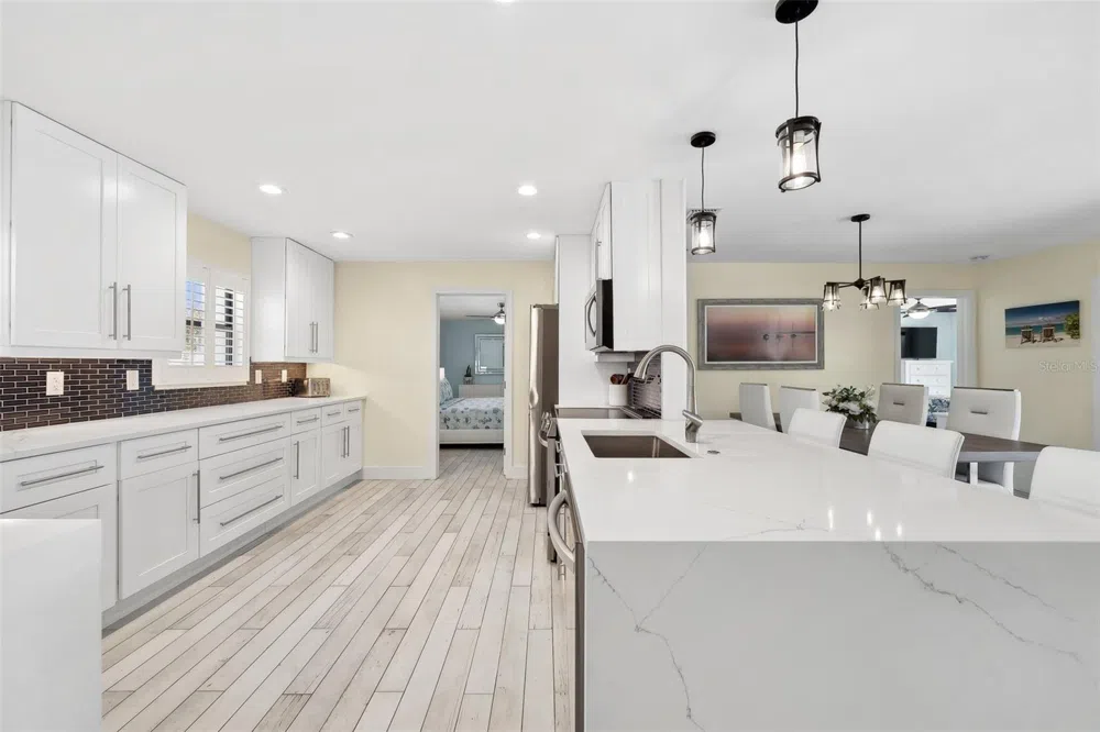 1600 EDITH ESPLANADE Cape Coral, FL 33904
