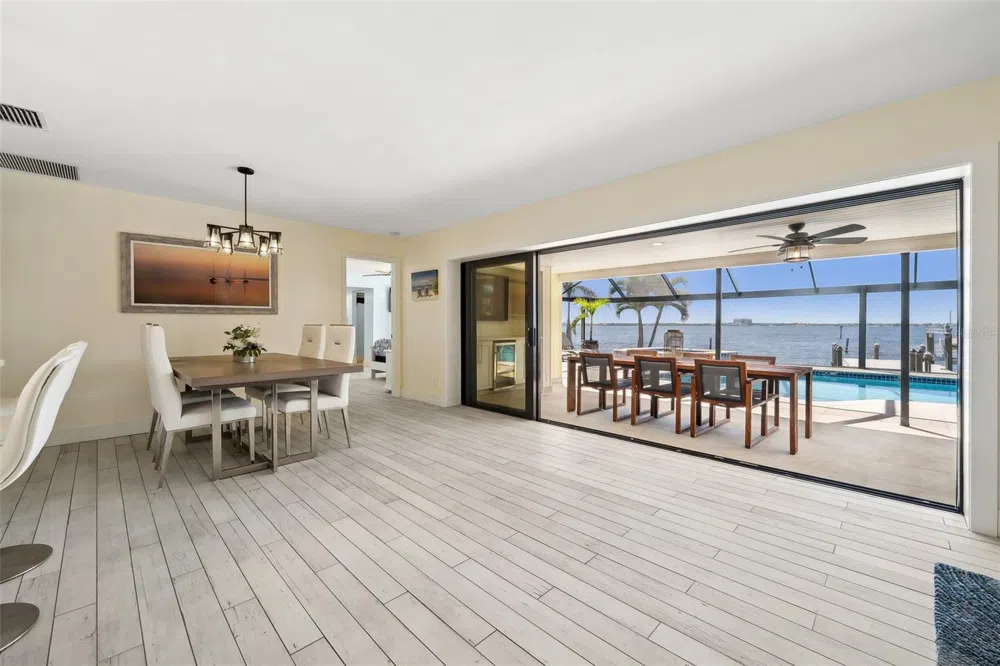 1600 EDITH ESPLANADE Cape Coral, FL 33904