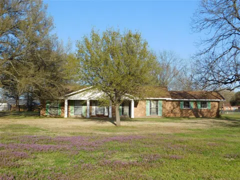 4400 Airline Drive