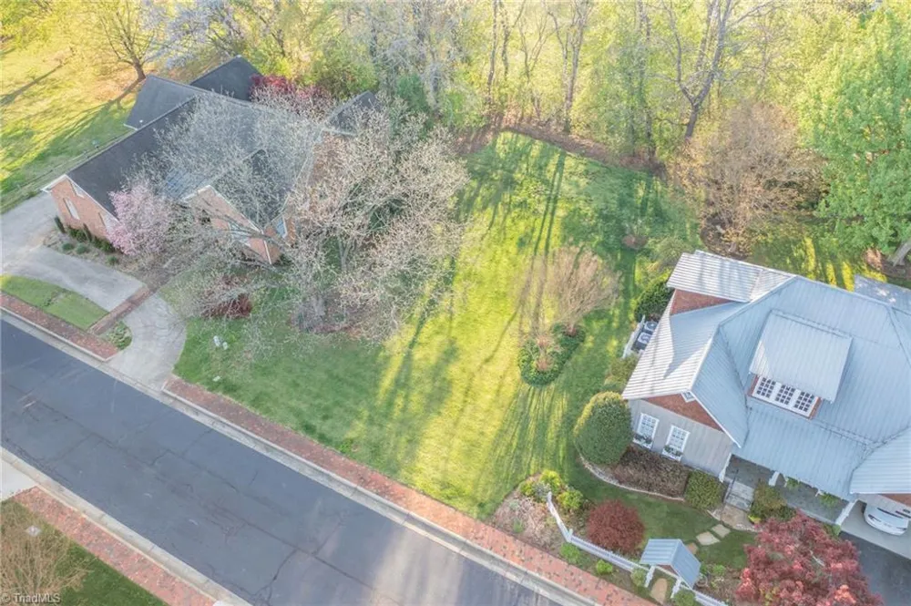 110 Town Lot Drive Pfafftown, NC 27040