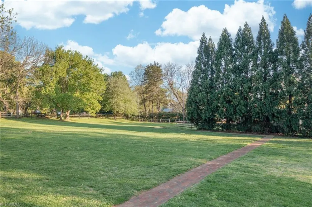 110 Town Lot Drive Pfafftown, NC 27040