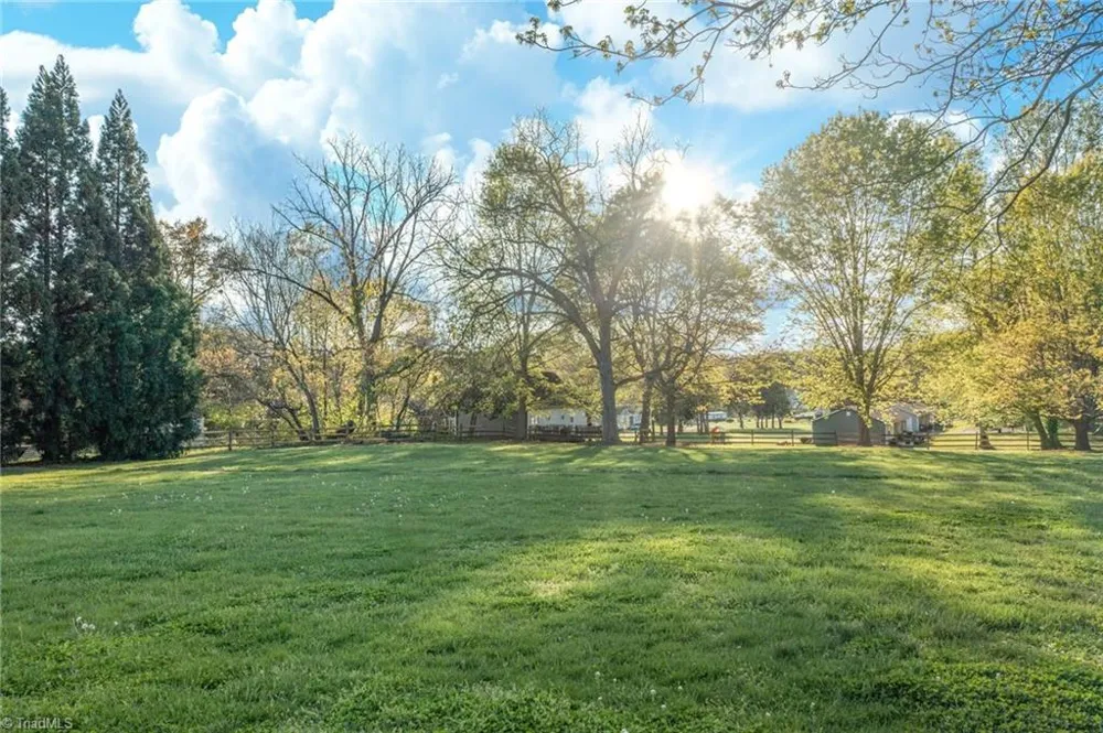110 Town Lot Drive Pfafftown, NC 27040