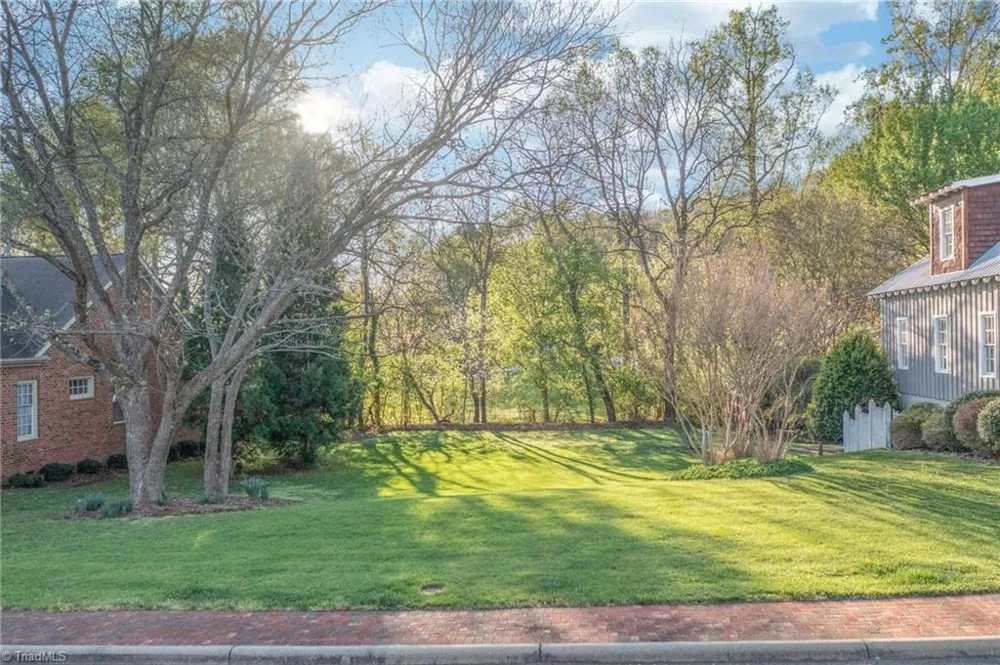 110 Town Lot Drive Pfafftown, NC 27040